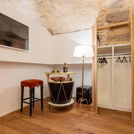 Luxury Countryside House Heart Of Historic Marais Apartment *